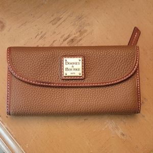 Dooney and Bourke Wallet